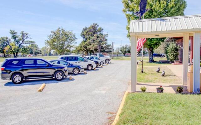 OYO Hotel Drumright I-44 OK