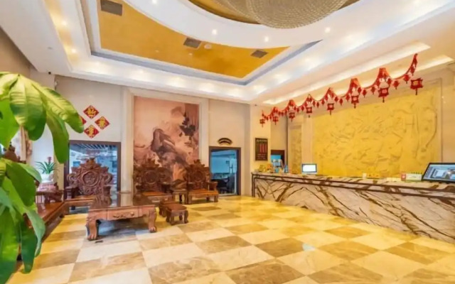 The King Lycra Hotel