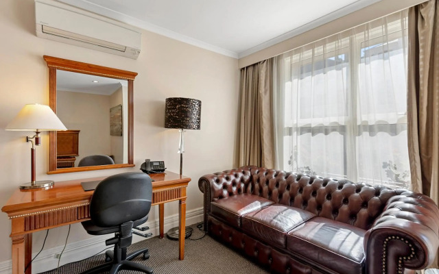 The Grand Hotel Launceston