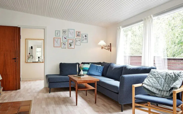 8 Person Holiday Home in Nexo-by Traum