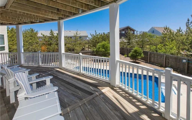 Coastal View II - 8 Br Home