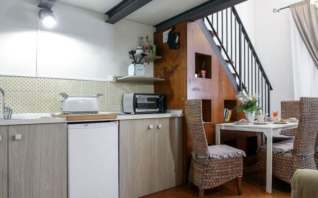 Corte Segreta Apartments