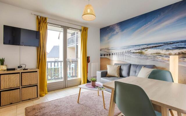 Cosy flat at 100m from the beach and parking