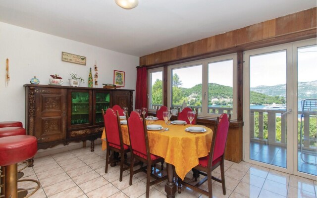 Stunning Home in Zrnovo With Wifi and 3 Bedrooms