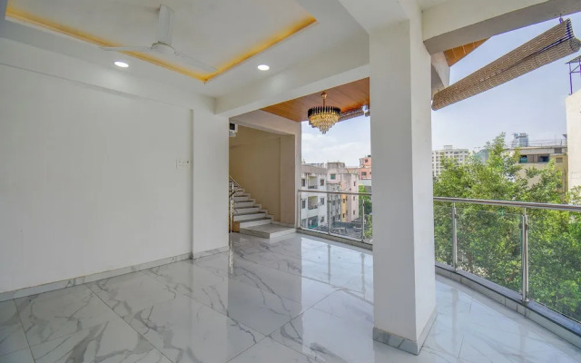 Fabhotel Keshava executive - Nr Mahadji Shinde chhatri