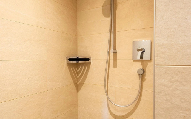 Inviting Flat in Hart With Fitness Room