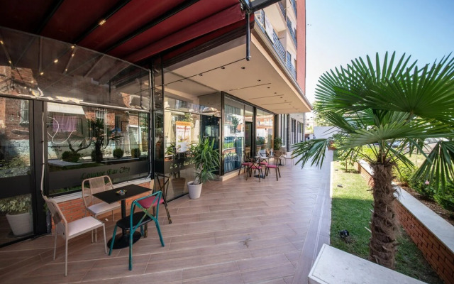 City Center Hotel
