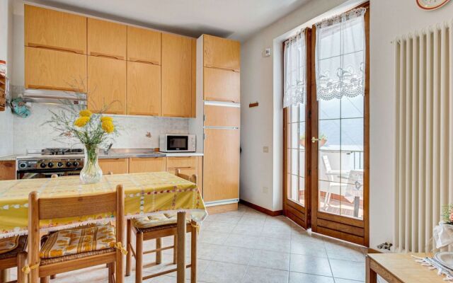 Relaxing Retreat With Pool