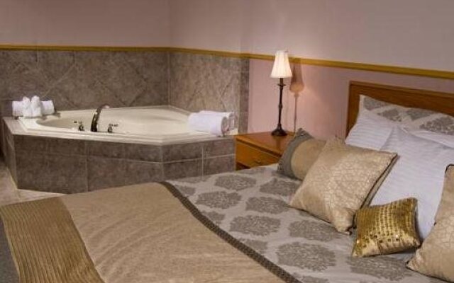 Thunder Bay Inn