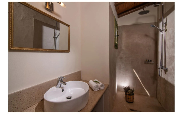 Enagron Cretan Ecotourism Village