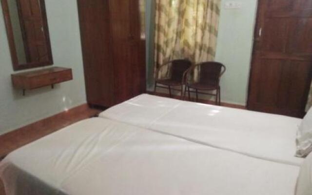 Comfortable Stay Near Candolim Beach/70453