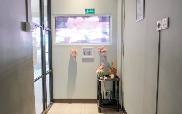 Reddoorz Plus Near Simpang Puncak Jelutung Jambi