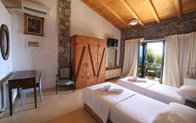 Pyrgos Ikaria Traditional Village