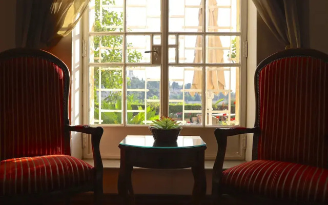 Scots House Hotel