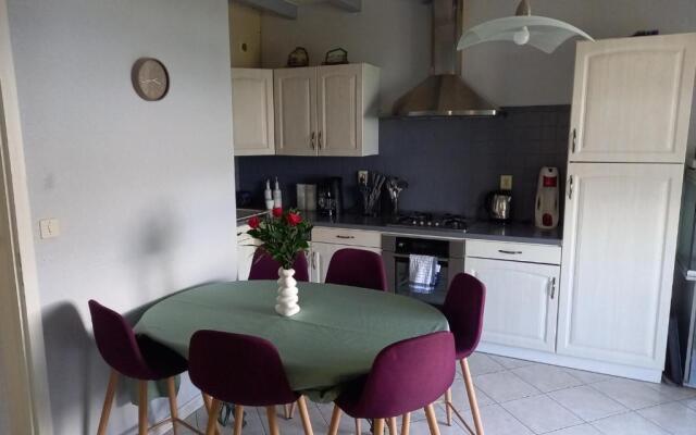 T2 Paisible Dans Un Cadre Arboree (Adults Only)