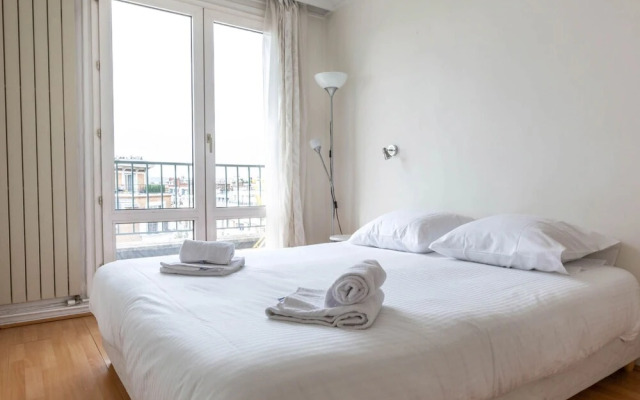 Amiral View Great 1 Bedroom Apartment in Paris