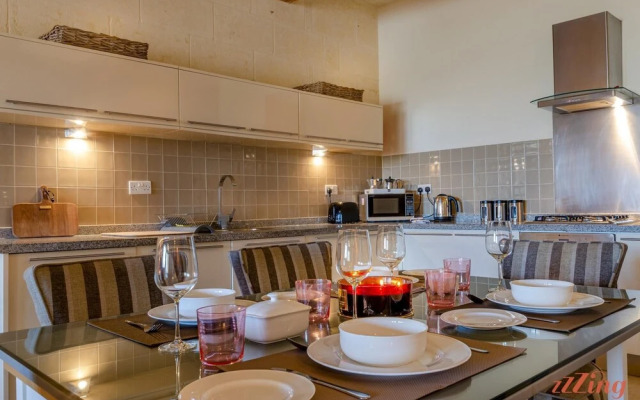 Gozo Escape w Private Pool Terrace BBQ AC