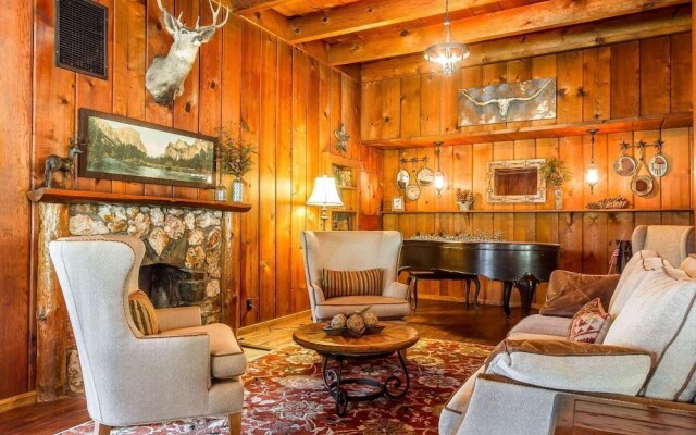 Sierra Sky Ranch, an Ascend Hotel Collection