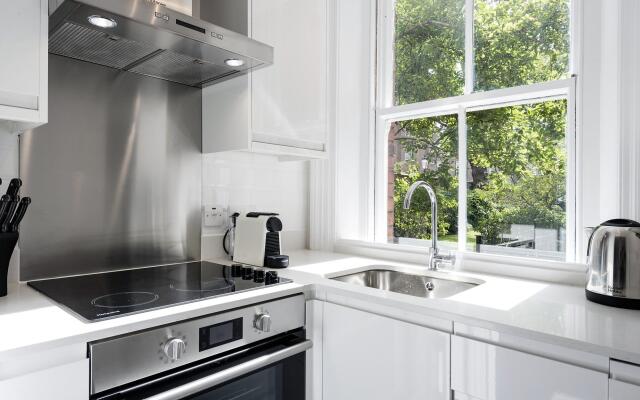 The King s Road Suite Next to Sloane Square