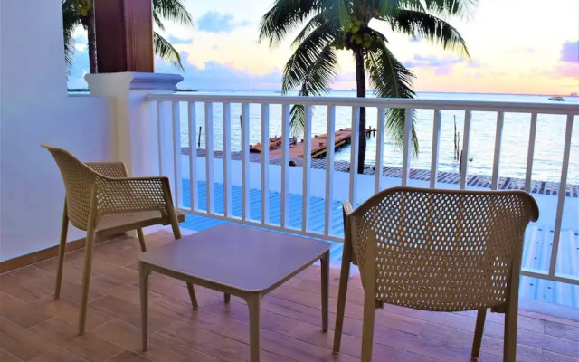Bartolome Oceanfront Suites