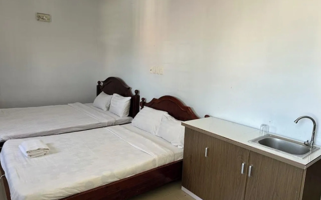 Hoang Tay 2 Hotel by Bay Luxury