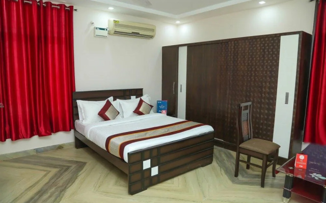 Sreenivas Serviced Apartment