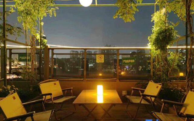 Xana Lite Hotelle (Zizhong Shanghehui)