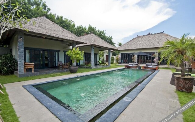 Villa Mahkota