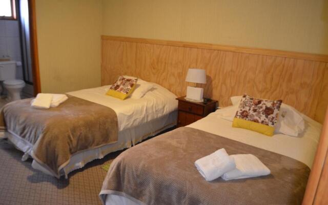 Hostal Los Pinos
