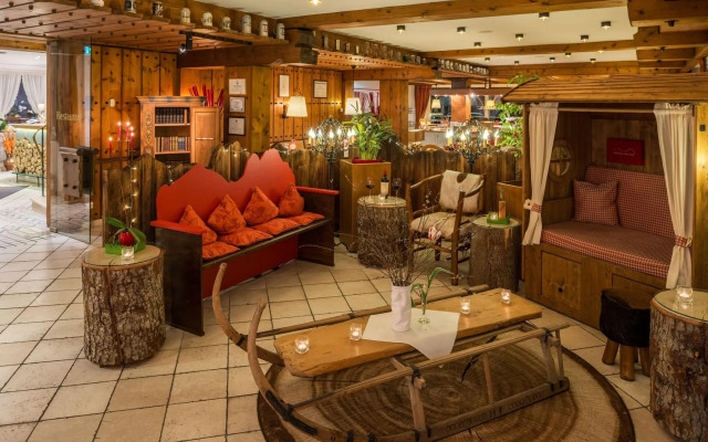 Hotel Rheinischer Hof