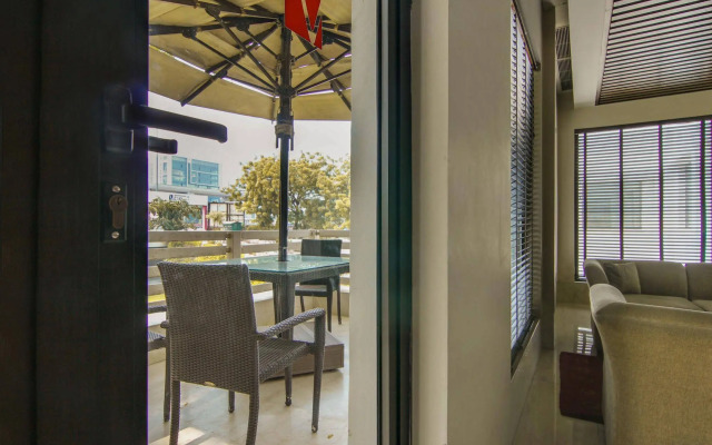 Vibe By The LaLiT Traveller