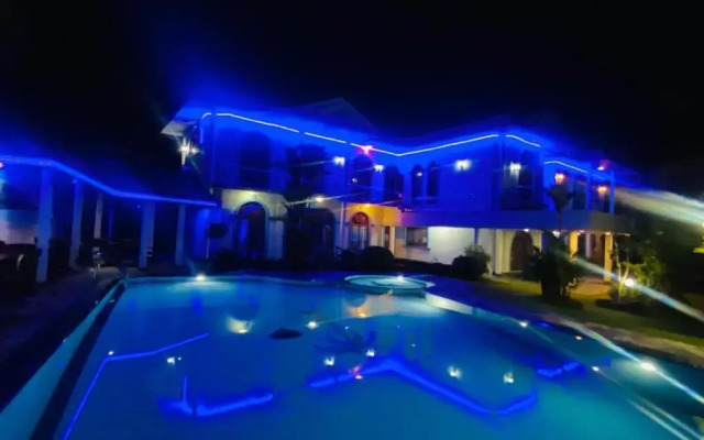 Hotel Blue Sapphire