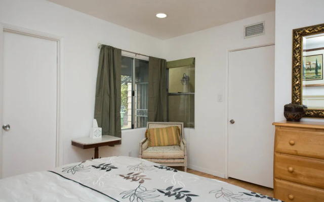 3 Bedroom Community House