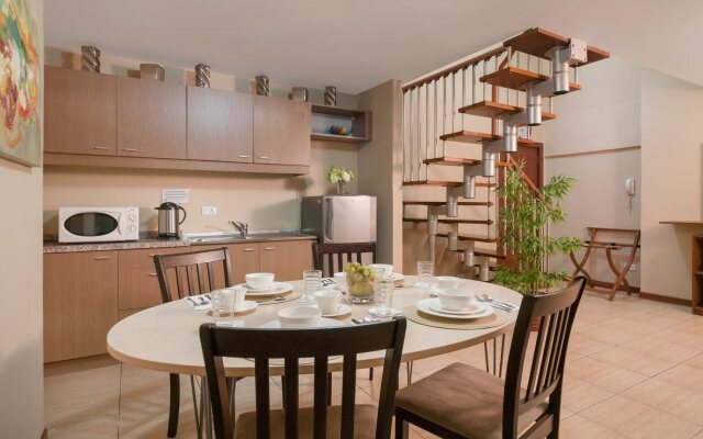 Shaw Residenza Suites