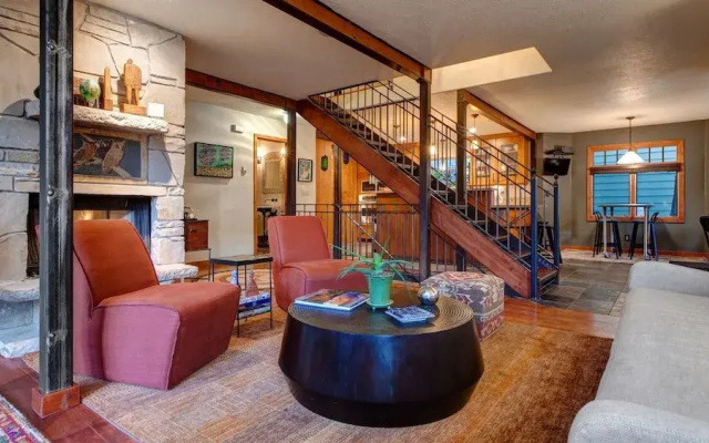 Charming Stone Home DV Drive