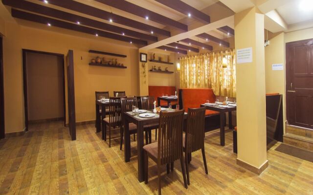 OYO 12335 Hotel Milestone