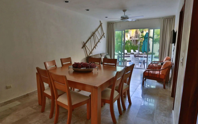 Coral Maya Stay Suites