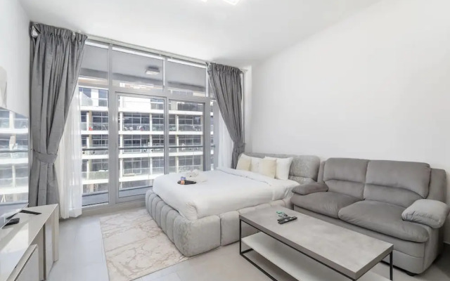 Heart-captivating Studio in Shamal Waves 2