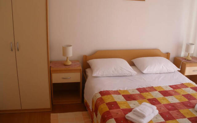 Apartments Suzi & Elvis