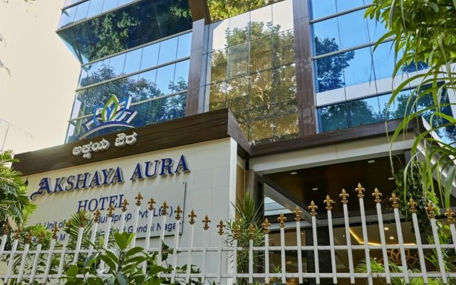 Akshaya Aura