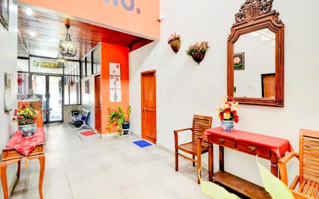 OYO 90048 Teratai Bekasi Guesthouse