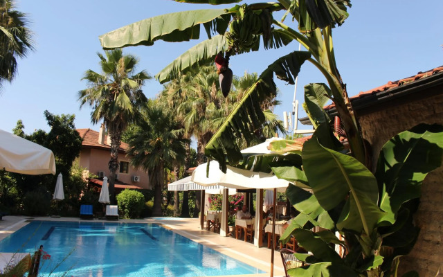 Nirvana Apart Hotel