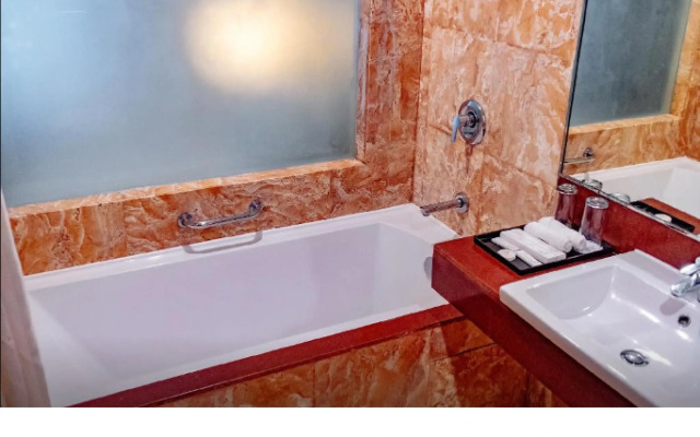 Crown Regency Beach Resort