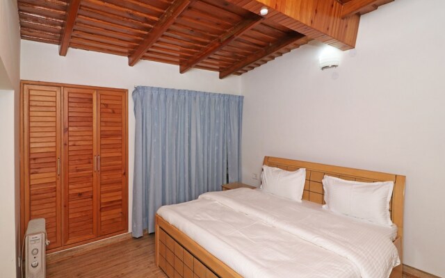OYO 14005 Home Lake View 2BHK Zoo Road