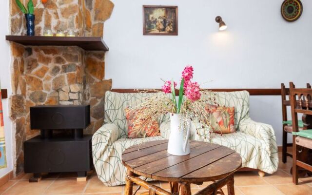 Adelfa apt 6