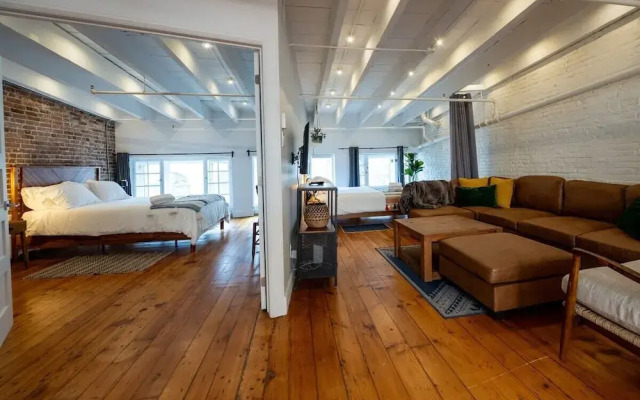 Stunning Old Montreal Penthouse