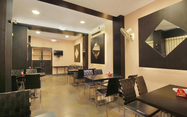 OYO 968 Hotel Poigai