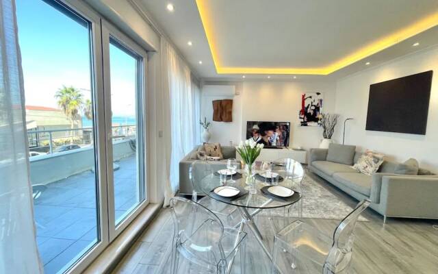 Currila Beach Trendy Relax Lifestyle