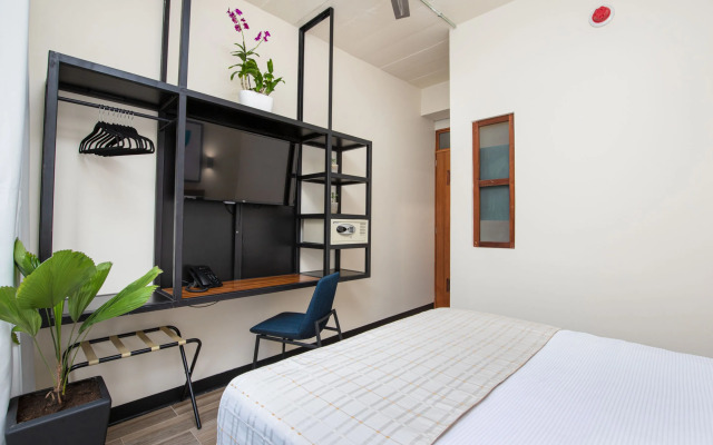 Joint Boutique Hotel