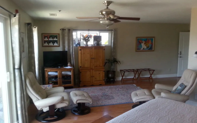 Yosemite Sierra View Bed & Breakfast